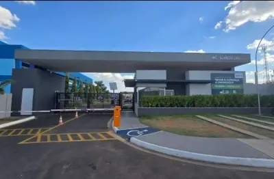 Apartamento com 2 Quarto(s) e 1 banheiro(s) para Alugar, 49 m² por R$ 1300 / Mês