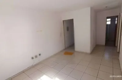 Apartamento com 2 Quarto(s) e 1 banheiro(s) para Alugar, 50 m² por R$ 1520 / Mês