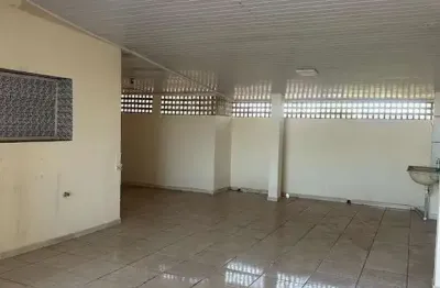 Kitnet/ Studio com 1 Quarto(s) e 1 banheiro(s) para Alugar, 170.00 m² por R$ 1725 / Mês