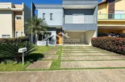 Casa em Condomínio com 4 Quarto(s) e 5 banheiro(s) para Alugar, 256 m² por R$ 14000 / Mês