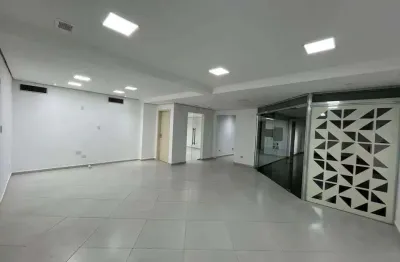 Casa com 1 Quarto(s) e 1 banheiro(s) para Alugar, 186 m² por R$ 3500 / Mês