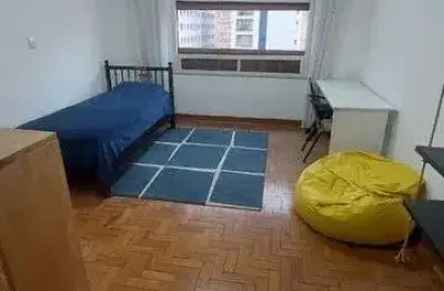 Kitnet/ Studio com 1 Quarto(s) e 1 banheiro(s) para Alugar, 26 m² por R$ 2000 / Mês