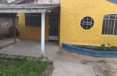 Casa com 3 Quarto(s) e 1 banheiro(s) para Alugar, 92 m² por R$ 1900 / Mês