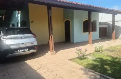 Casa com 2 Quarto(s) e 2 banheiro(s) para Alugar, 130 m² por R$ 2500 / Mês