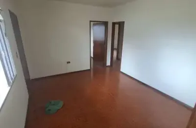 Casa com 5 Quarto(s) e 3 banheiro(s) para Alugar, 800 m² por R$ 22240 / Mês