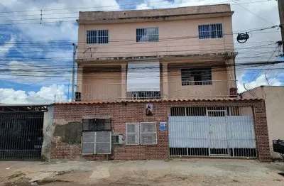 Apartamento com 3 Quarto(s) e 1 banheiro(s) para Alugar, 70 m² por R$ 995 / Mês