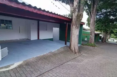 Casa em Condomínio com 2 Quarto(s) e 2 banheiro(s) para Alugar, 75 m² por R$ 2450 / Mês