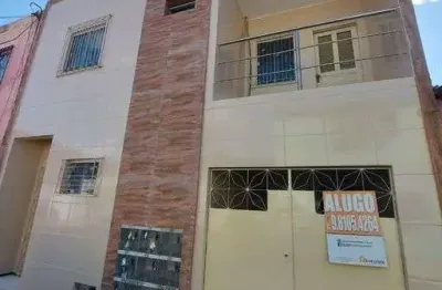 Apartamento com 2 Quarto(s) e 1 banheiro(s) para Alugar, 50 m² por R$ 550 / Mês