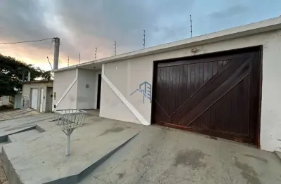Casa com 3 quartos à venda na antonia fernandes santos silva, 8, alto maron, vitória da conquista por r$ 449.000