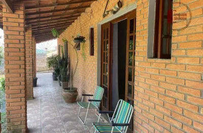 Chácara com 3 dormitórios à venda, 1270 m² por R$ 420.000,00 - Centro (Canguera) - São Roque/SP