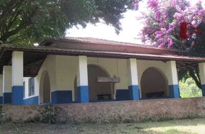 Ótimo sitio em ibiúna com 5 alq próximo do asfalto e a 6 km de centro da cidade