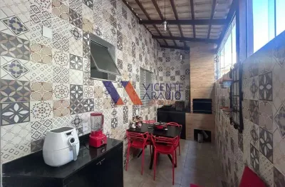 Casa em condomínio fechado, 03 quartos, suíte à venda, bairro chácara/vila recreio em betim