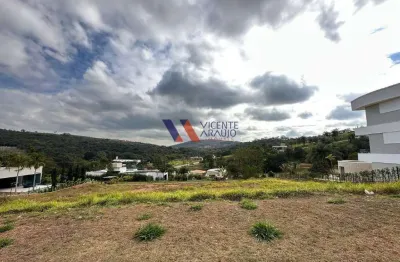 Lote de 1.380,13m² à venda no condomínio valle da serra.