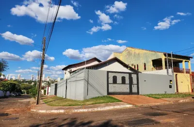Casa com 2 quartos à venda na Rua Moreira Cabral, Vila Planalto, Campo Grande