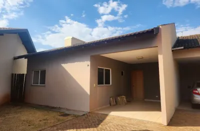 Locação em condomínio fechada no rita vieira, condomínio villa de espanha