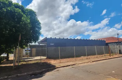 Terreno de esquina na vila bandeirantes ideal para investidores