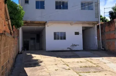 Atenção investidores!!! vendo prédio com 09 unidades alugadas em planaltina !!! 1.200.000!!!
