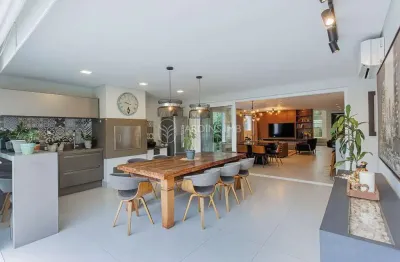 Casa em condomínio fechado com 4 quartos à venda na Rua Macapá, Anita Garibaldi, Joinville