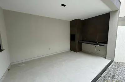 Casa com 3 quartos à venda na Avenida Ouro Verde, 1110, Ouro Verde, Rio das Ostras