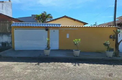 Casa mobiliada para venda e locação no cond. village do horto.
