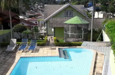 Casa padrão para venda em barra do imbuí teresópolis-rj