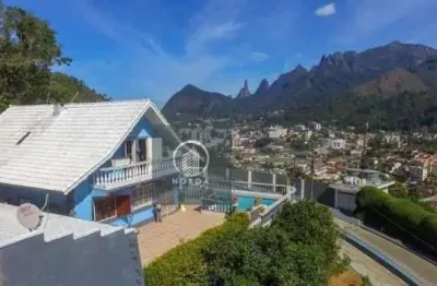 Casa padrão para venda em fazendinha teresópolis-rj