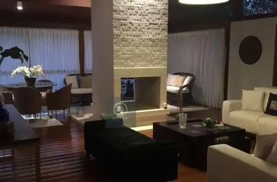 Casa alto padrão para venda em várzea teresópolis-rj
