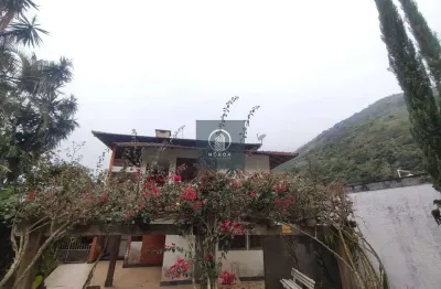 Casa com 4 quartos à venda no Iucas, Teresópolis 