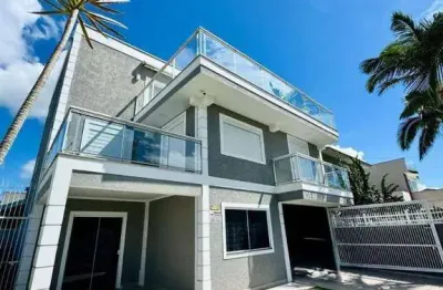 Sobrado com 5 dormitórios à venda, 280 m² por r$ 1.680.000,00 - brasília - itapoá/sc