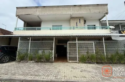 Casa com 2 dormitórios à venda, 399 m² por r$ 1.900.000 - diamantina - itapoá/sc
