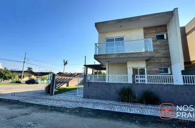 Sobrado com 3 dormitórios à venda, 93 m² por r$ 640.000,00 - cambiju - itapoá/sc