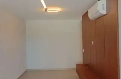 Imóvel para aluguel e venda tem 108 metros quadrados com 3 quartos sendo suítes ao lado do iguatemi