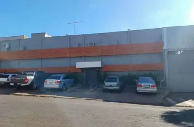Imóvel para aluguel e venda tem 994 metros quadrados em Parque Industrial Tancredo Neves
