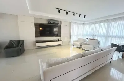 Apartamento com 4 quartos à venda na rua padre clemente, 64, centro, florianópolis, 256 m2 por r$ 4.800.000