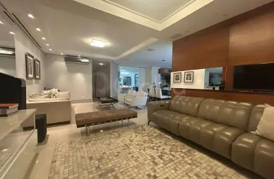 Apartamento com 3 quartos à venda na rua esteves júnior, 680, centro, florianópolis, 226 m2 por r$ 5.500.000