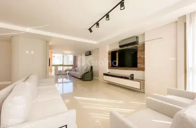 Apartamento com 4 quartos à venda na rua padre clemente, 65, centro, florianópolis, 256 m2 por r$ 4.800.000