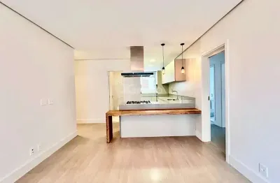 Apartamento com 3 quartos à venda na rua felipe schmidt, 1013, centro, florianópolis, 94 m2 por r$ 1.870.000