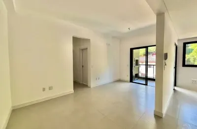 Apartamento com 2 quartos à venda na rua ângelo la porta, 157, centro, florianópolis, 67 m2 por r$ 999.000