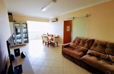 Apartamento com 3 quartos à venda na rua martinho calado, 22, centro, florianópolis, 79 m2 por r$ 850.000