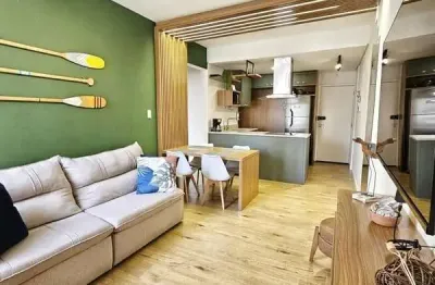 Apartamento com 2 quartos à venda na rua felipe schmidt, 735, centro, florianópolis, 48 m2 por r$ 615.000