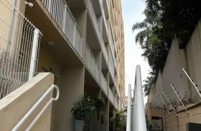 Apartamento para venda possui 32 metros quadrados com 1 quartos cupece