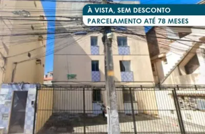 Apartamento à venda na Rua do Bispo, 14, Itapuã, Salvador