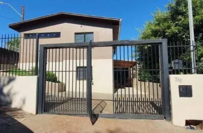 Casa com 4 quartos à venda na Rua Carlota Burtet, 316, Centro, Ijuí