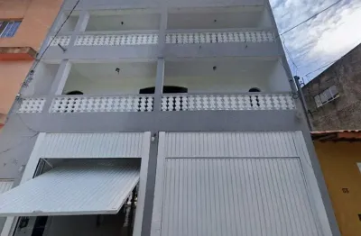 Casa à venda na Rua Raposeira, 23, Jardim das Camélias, São Paulo