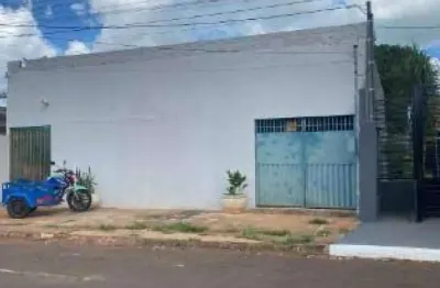 Casa à venda na Rua L, 55, Esperança, Chapadão do Sul