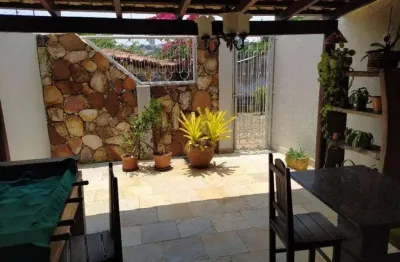 Casa com 3 quartos à venda na Rua 110, 213, Setor Sul, Goiânia