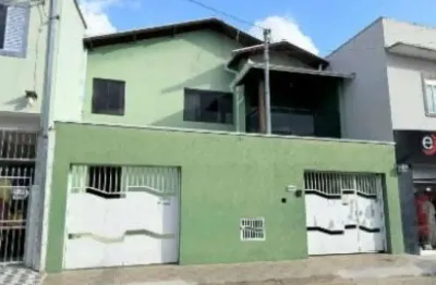 Casa à venda na Rua Doutor Célio de Oliveira Andrade, 30, Foch I, Pouso Alegre