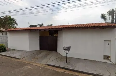 Casa à venda na Rua Antônio Vicentini, 170, Jardim Boa Vista, Avaré