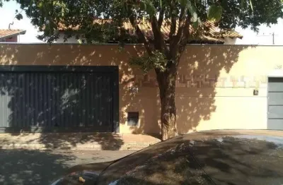 Casa com 2 quartos à venda na Alameda Cobre, 438, Grande Horizonte, Uberaba