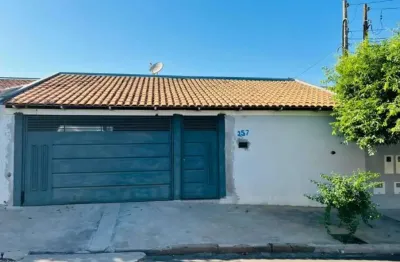 Casa com 3 quartos à venda na Rua Hermolino Rodrigues de Carvalho, 257, Jardim Nacional, Marília